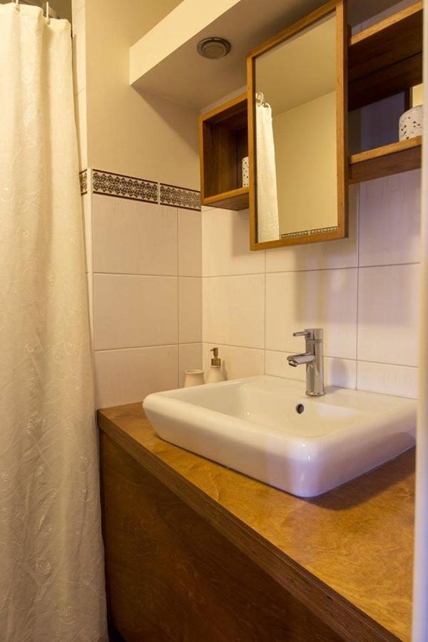 Vahe Guest House 珀尔察马 外观 照片