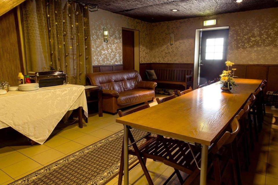 Vahe Guest House 珀尔察马 外观 照片
